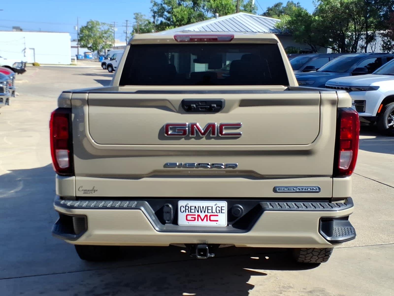 2022 GMC Sierra 1500 Elevation