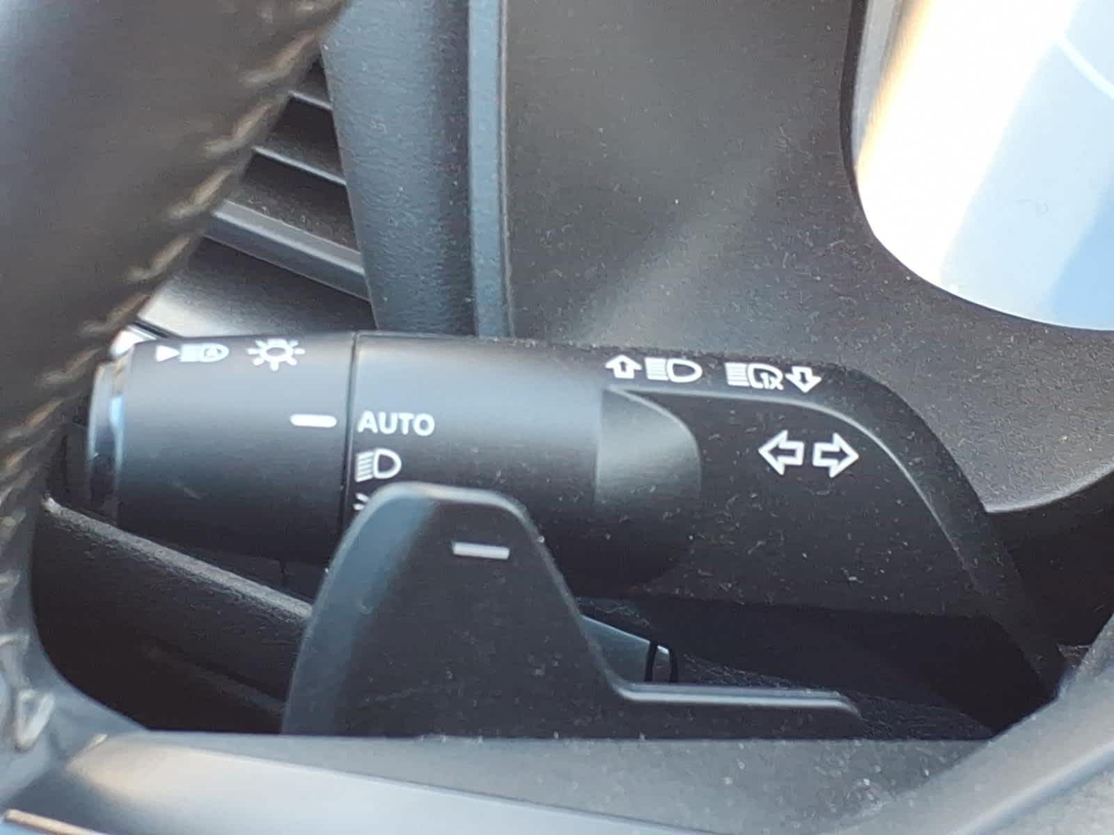 2025 Nissan Rogue SV FWD