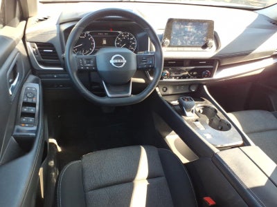 2025 Nissan Rogue SV FWD