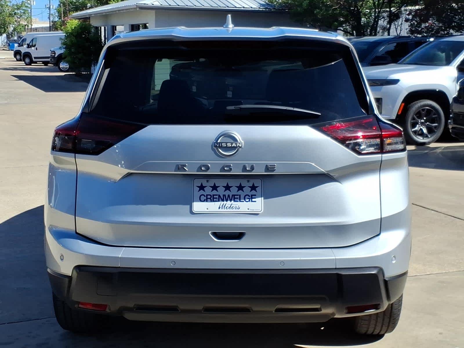 2025 Nissan Rogue SV FWD