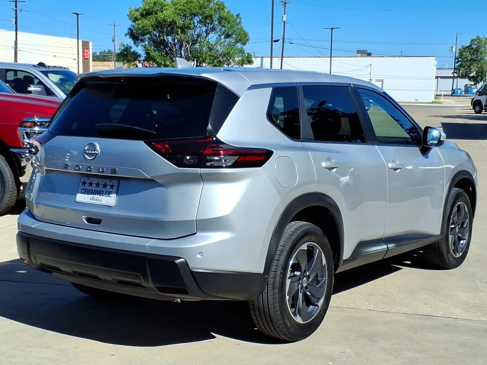 2025 Nissan Rogue SV FWD