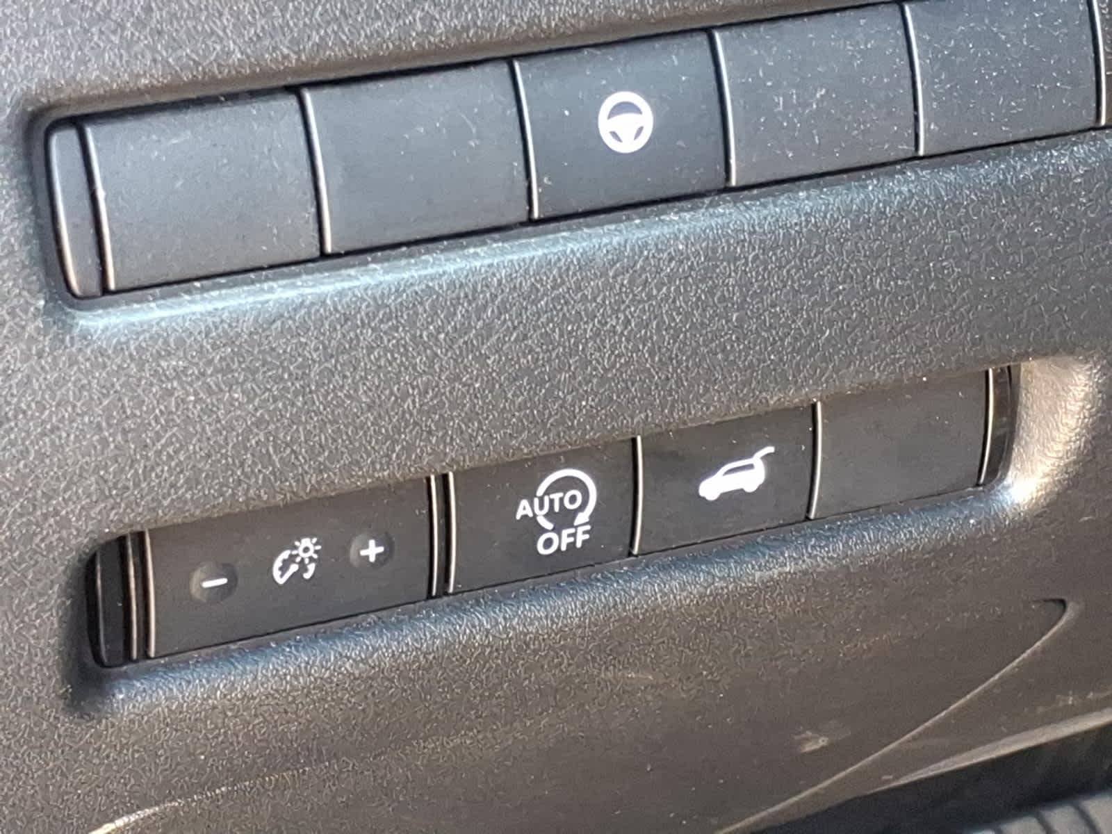 2025 Nissan Rogue SV FWD