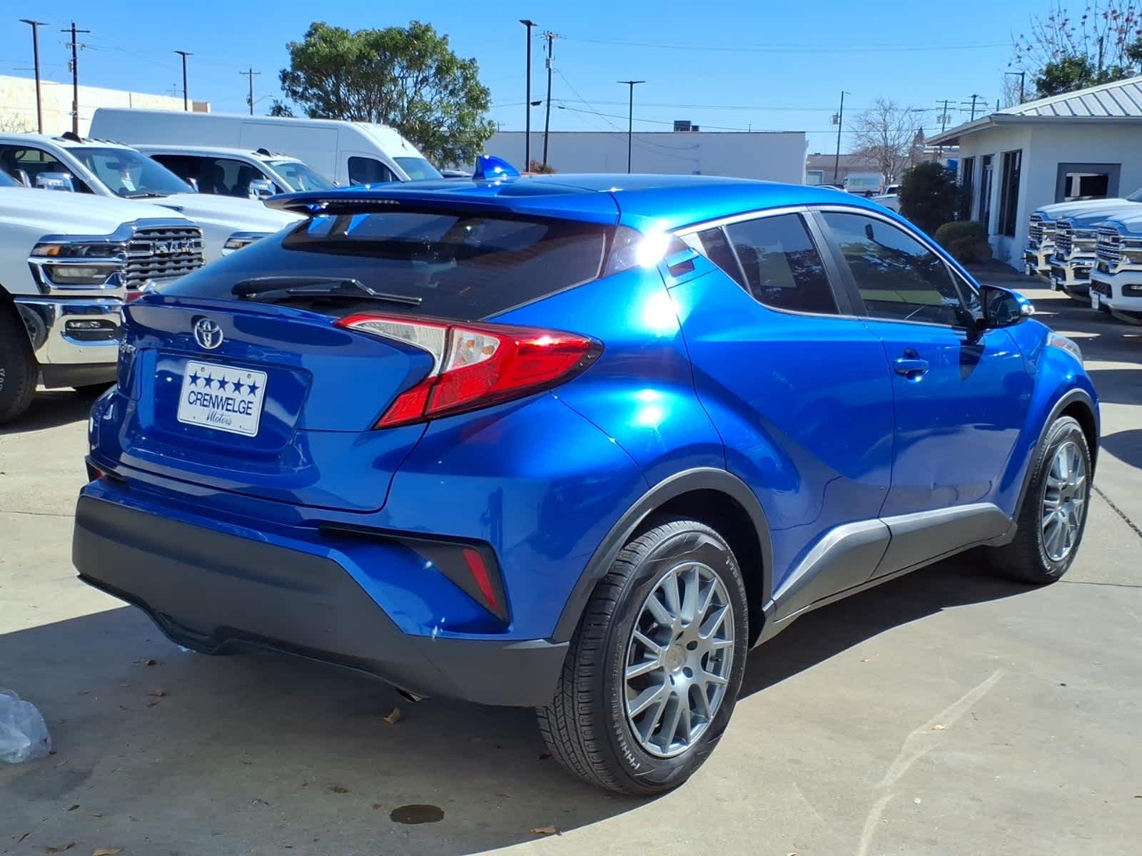 2022 Toyota C-HR XLE